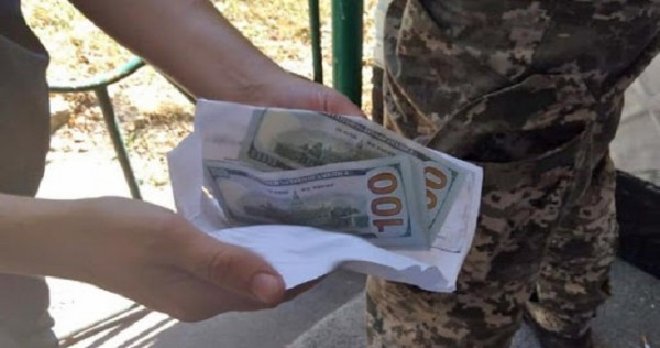 По подозрению в мошенничестве задержан военный медик