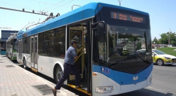 В Таджикистане в апреле пассажироперевозки снизились на 8,4%