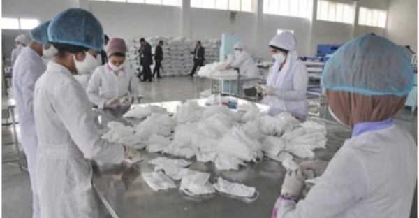 ООО «Фарм-Текс» в Дангаринском районе доставляет до 15 тысяч медицинских масок в день в различные медицинские учреждения Таджикистана