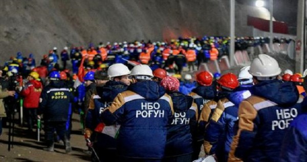 Строителей Рогуна и гостевых резиденций в Душанбе освободили от налогов и пошлин