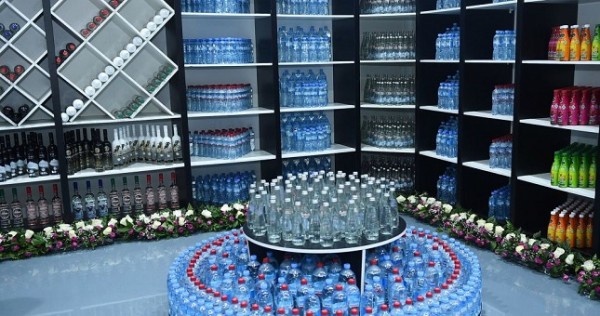 Крупнейший производитель питьевой воды в Таджикистане стал делать антисептики