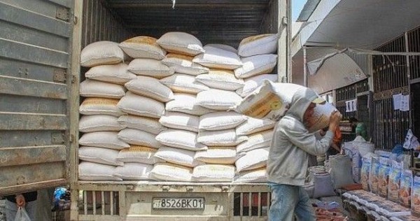 Поставщика продовольствия для Душанбе освободили от НДС