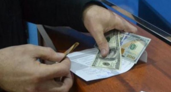 Официальный курс сомони к доллару за 10 дней снизился на 4 пункта
