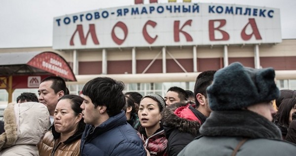 В России мигранты претендуют на более высокую зарплату, чем россияне