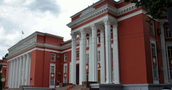Депутаты Таджикистана ратифицируют соглашение по месторождению серебра в Мургабе