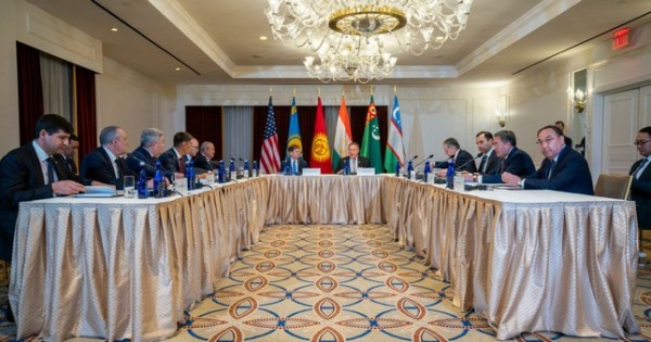 В Нью-Йорке прошла встреча глав МИД Центральной Азии и США в формате С5+1