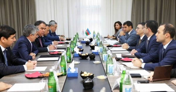 Таджикистан и Азербайджан обсудили сотрудничество в горнодобывающей сфере