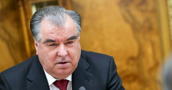 Эмомали Рахмон: Необходимо вернуть доверие населения к банковскому сектору