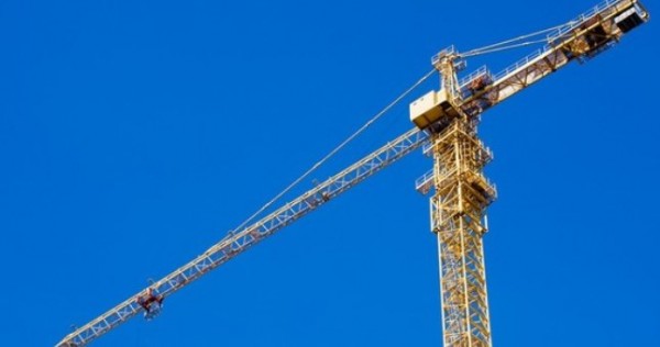 В Хороге продолжается строительство самого высокого здания в городе