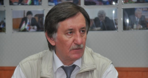Андрей Захватов: «Россияне купят всё, что вырастят в Таджикистане, и ещё попросят»