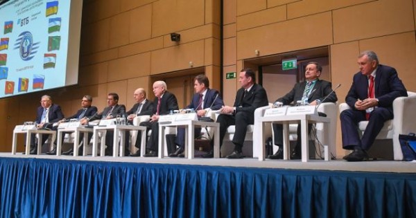 Узбекистан ради бизнеса призвали подключиться к общеевразийской бирже труда