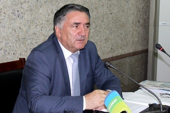 Министр транспорта РТ подарил больнице Рушанского района ГБАО телевизоры и холодильники