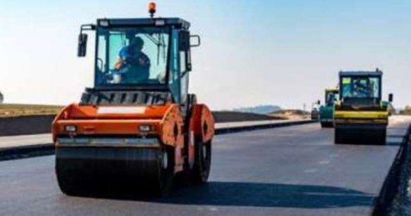 В Таджикистане с начала года построено около 200 км дорог