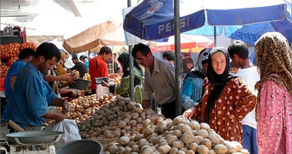На рынке Хорога пытаются урегулировать цены на сельхозпродукцию