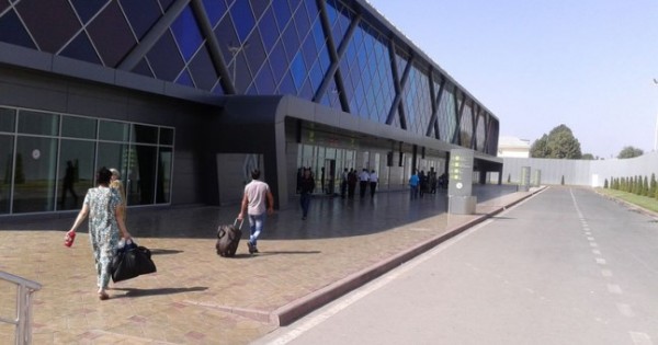 За первое полугодие в аэропорту Душанбе зарегистрировано 495 задержек авиарейсов