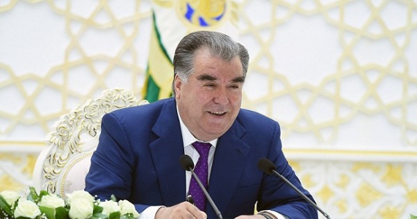 Рахмон заявил о снижении уровня бедности в Таджикистане