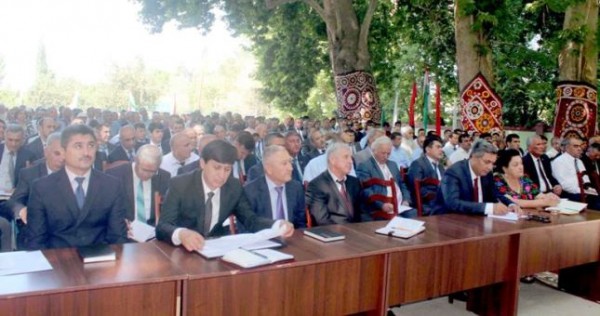 Дехкане Ховалингского района будут обеспечены необходимой техникой для прессования сена