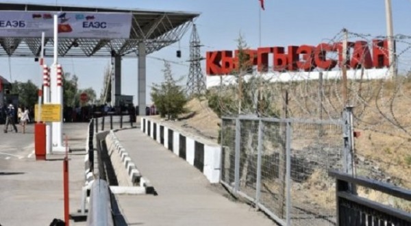 Казахстан приостановил ввоз продуктов питания из Кыргызстана