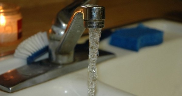Вода для жителей Таджикистана становится дорогим удовольствием