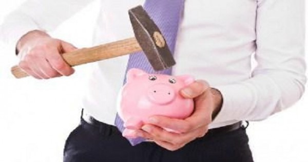 Глава Нацбанка заявил об увеличении вкладов на фоне банковских проблем