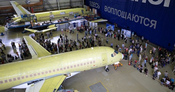 Российский "Сухой" ведет переговоры с Somon Air о поставках Суперджета