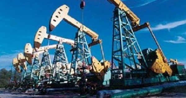 В Канибадаме заработал крупный нефтеперерабатывающий завод