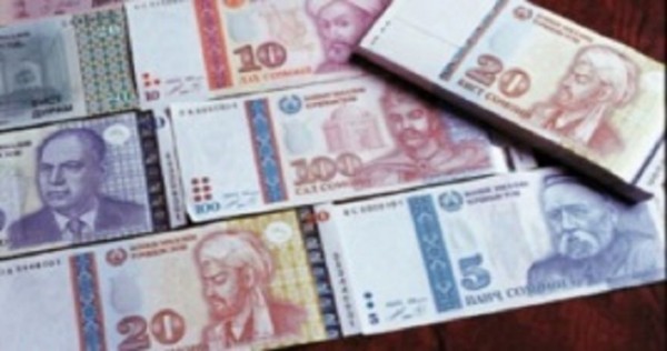 Кризис ударил по доходам учителей и медработников Таджикистана
