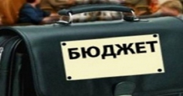 Правительство Таджикистана одобрило проект госбюджета на 2016 год в объеме $2,8 млрд