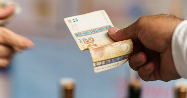 Опрос НБТ: 41% респондентов голосуют за девальвацию сомони