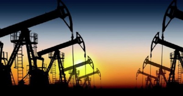 Нефть стремительно дешевеет на договоренностях "шестерки"
