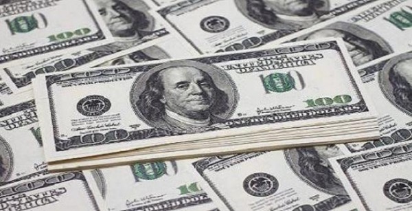 Курсы иностранных валют на внутреннем рынке незначительно повысились