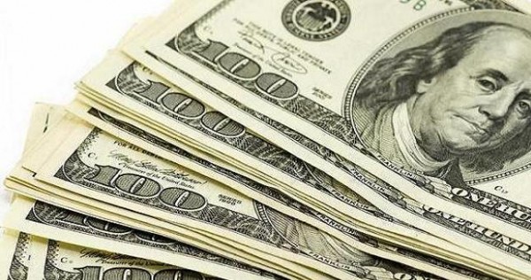 Курс доллара США остался стабильным