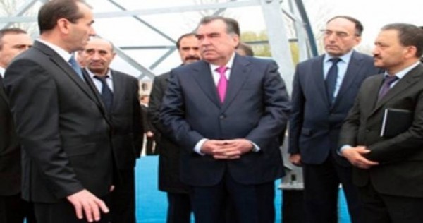 В Таджикистане запустили строительство мощной ЛЭП