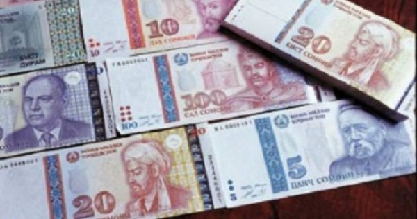 Объём наличности в обороте превышает 4,4 млрд. сомони