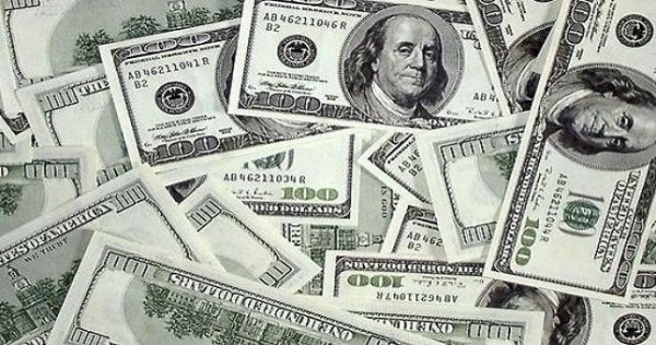 Доллар в Таджикистане с начала года подорожал на 0,06%