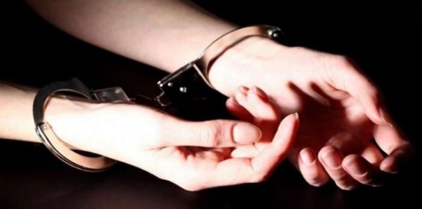 В Джаббар-Расуловском районе 36-летняя женщина задержана за кражу