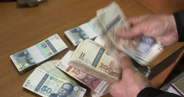 Житель Пенджикента «кинул» двух жителей столицы на более 260 тыс. сомони