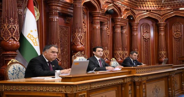 Верхняя палата парламента Таджикистана утвердила новый проект закона о торжествах