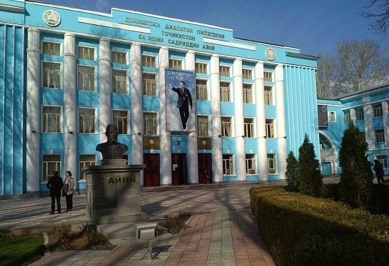 Одна тысяча китайцев получила возможность поступления в магистратуру таджикского педуниверситета