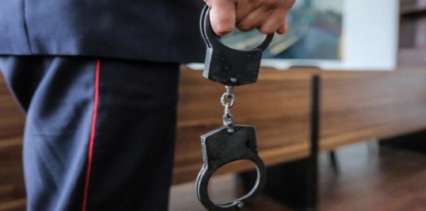 В Таджикистане выявили более 1,6 тыс. случаев махинаций должностных лиц