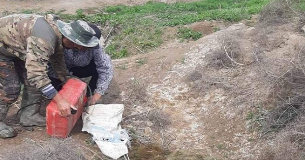 Экологи Канибадама проводят рейды на берегах “Таджикского моря”