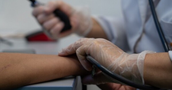 В Казахстане планируют ужесточить наказание за нападение на медиков