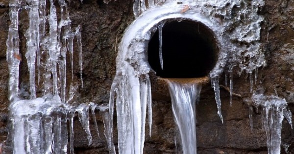 «Душанбеводоканал» объяснил причины отсутствия питьевой воды в некоторых домах