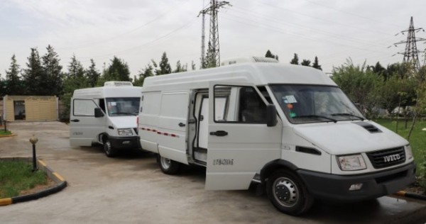 Республиканскому центру иммунопрофилактики передали авторефрижераторы