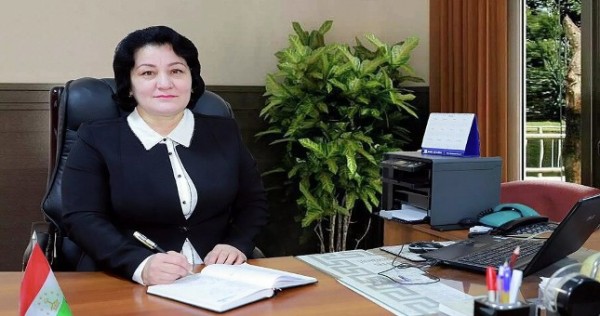 В Худжанде назначили директора современной русской школы