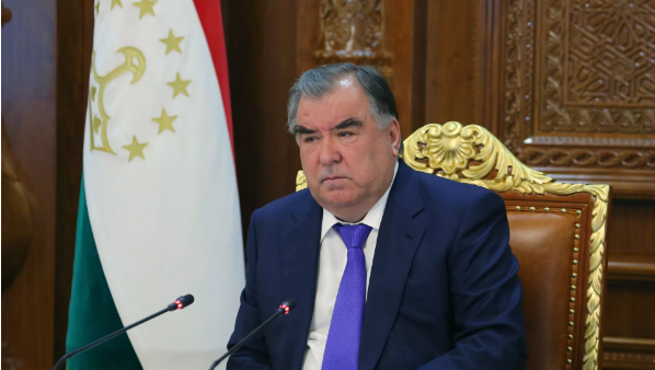 Рахмон обновил кадры судебной власти: имена и должности