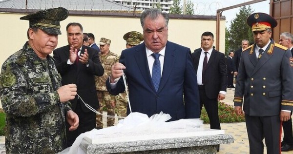 Эмомали Рахмон в Истаравшане открыл региональное отделение по борьбе с организованной преступностью МВД