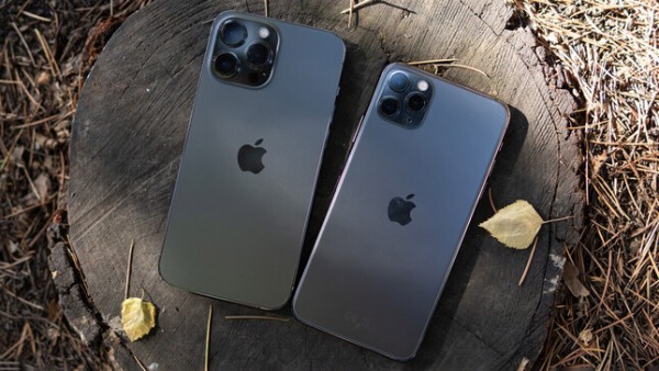 Житель Варзоба украл сразу два «iPhone 13 Pro Max»