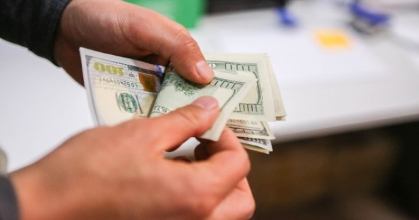 Житель Душанбе не дождался авто из Грузии, за которые заплатил около $140 тыс.