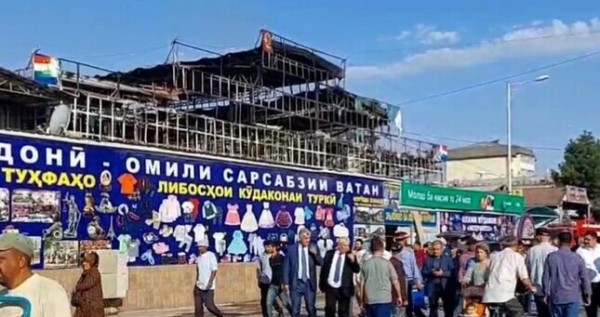 Пожар на рынке «Фаровон» возник из-за короткого замыкания – МВД Таджикистана